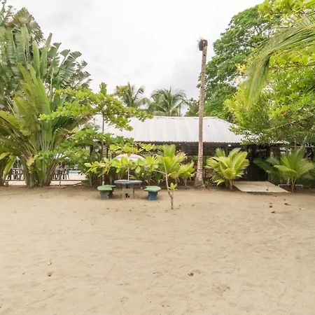 Hotel Playa Westfalia Пуэрто-Лимон Экстерьер фото